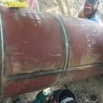 Pre-stressed metallic sleeve